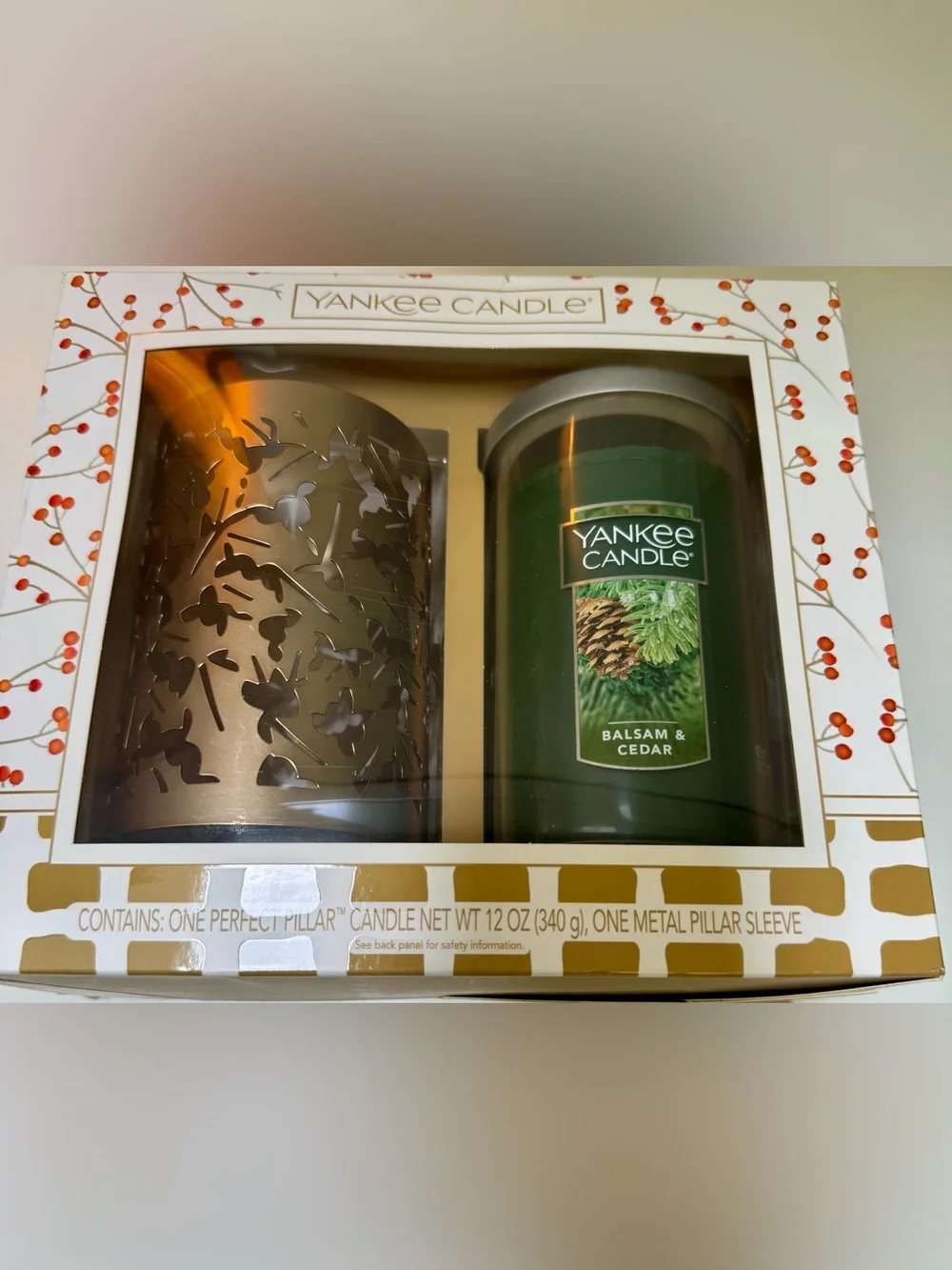 Yankee Candle Balsam & Cedar Green Pillar Candle Gift Set rare unfindable NIB